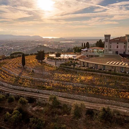 Castello Bonaria Wine & Spa Resort กัมปีลยา มาริตติมา ภายนอก รูปภาพ
