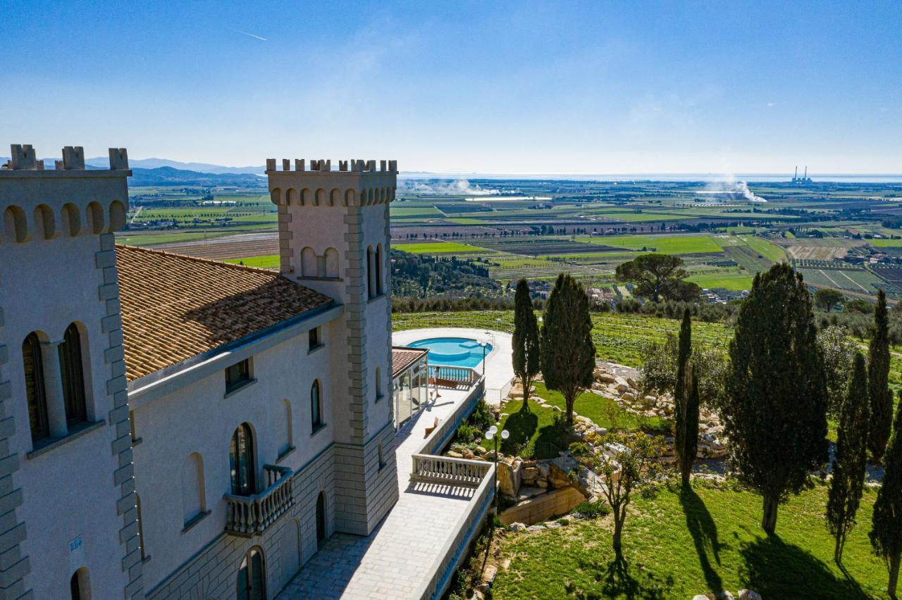Castello Bonaria Wine & Spa Resort กัมปีลยา มาริตติมา ภายนอก รูปภาพ