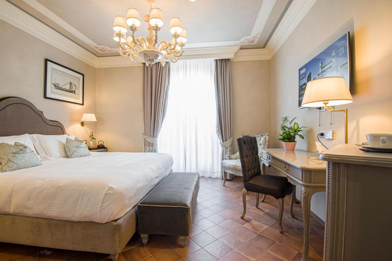 Castello Bonaria Wine & Spa Resort กัมปีลยา มาริตติมา ภายนอก รูปภาพ