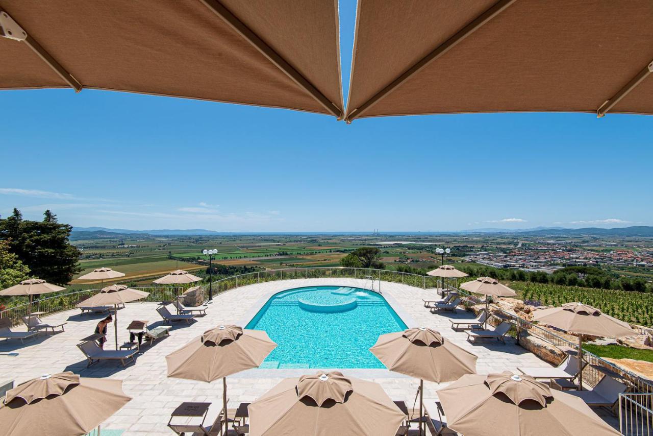 Castello Bonaria Wine & Spa Resort กัมปีลยา มาริตติมา ภายนอก รูปภาพ