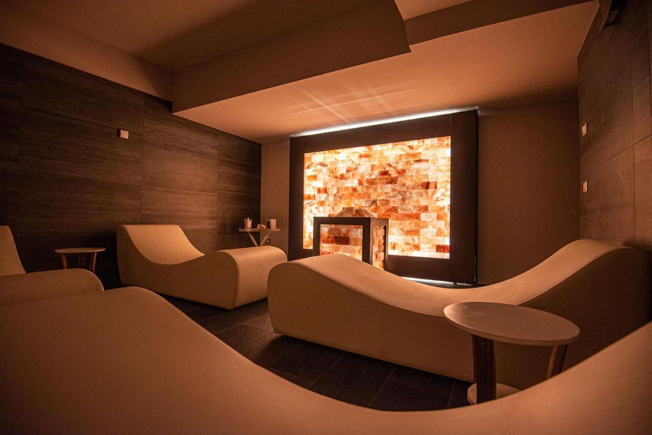 Castello Bonaria Wine & Spa Resort กัมปีลยา มาริตติมา ภายนอก รูปภาพ