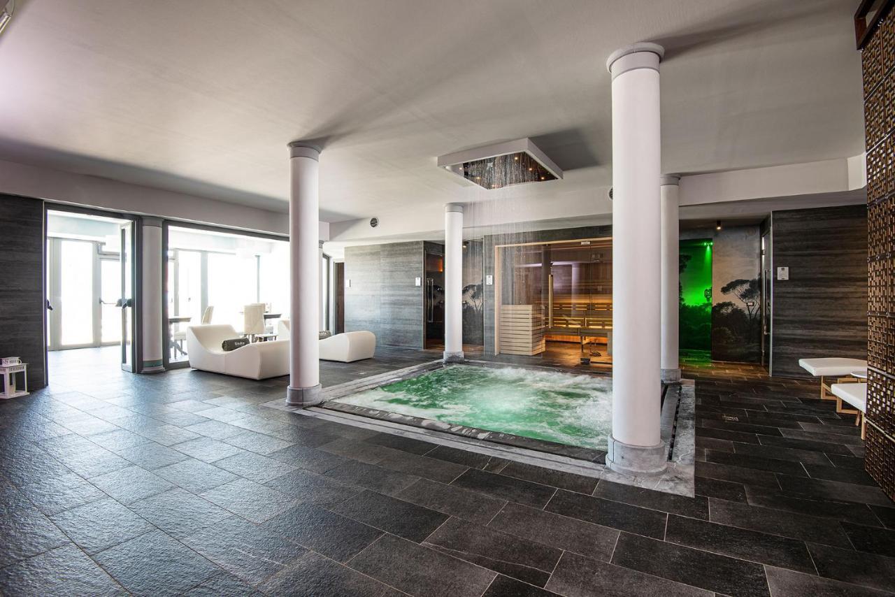 Castello Bonaria Wine & Spa Resort กัมปีลยา มาริตติมา ภายนอก รูปภาพ