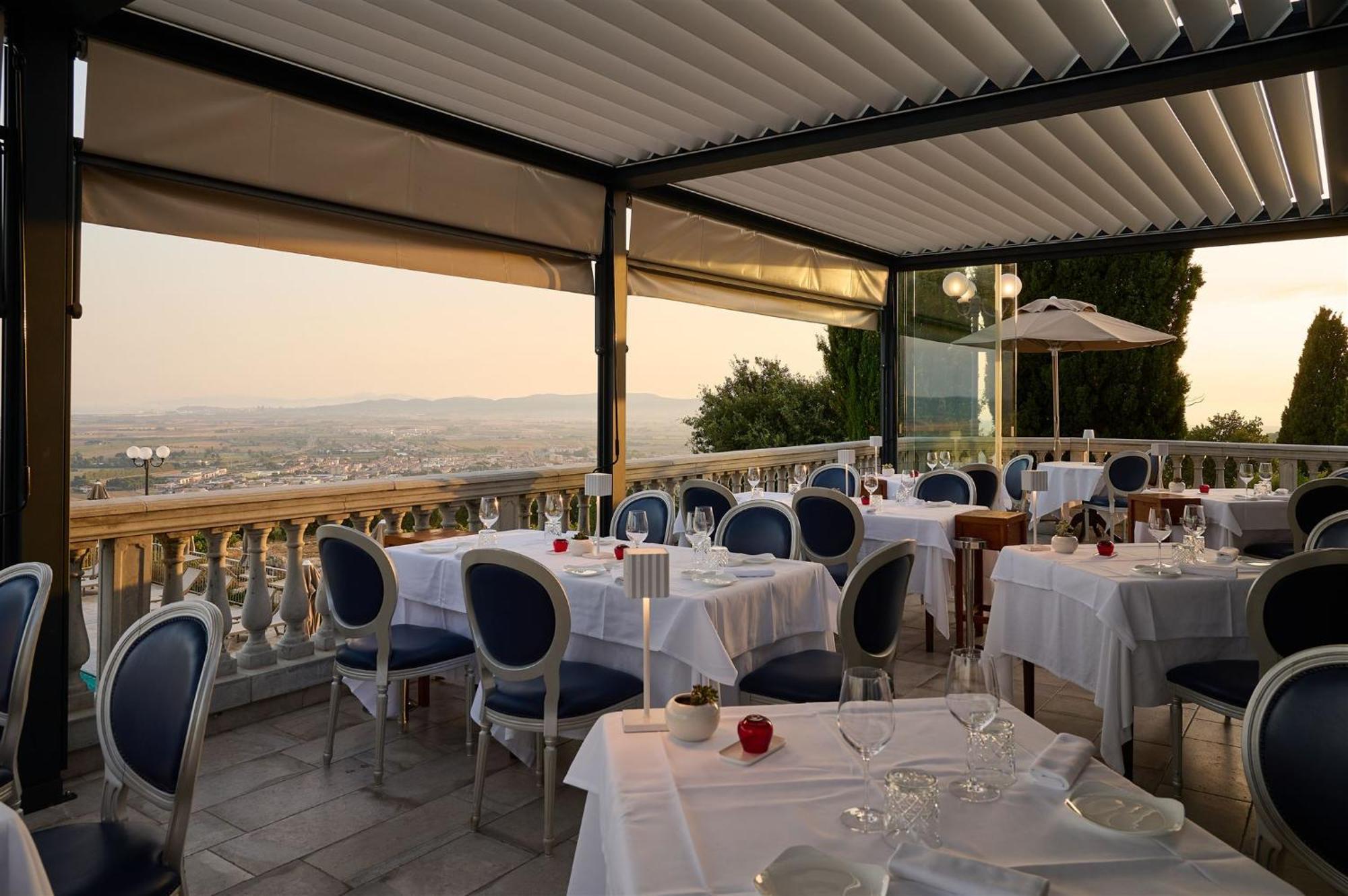 Castello Bonaria Wine & Spa Resort กัมปีลยา มาริตติมา ภายนอก รูปภาพ